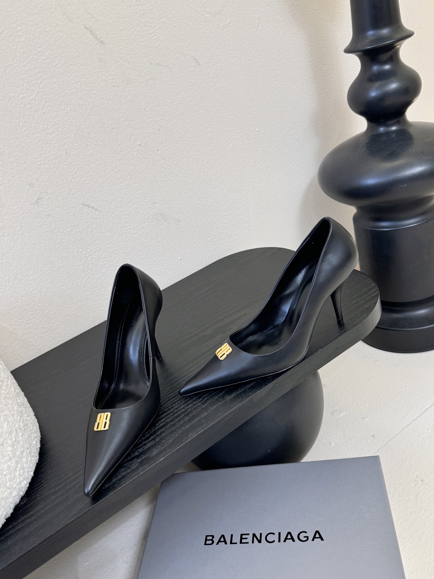 20251018/Balenciaga_251018-2